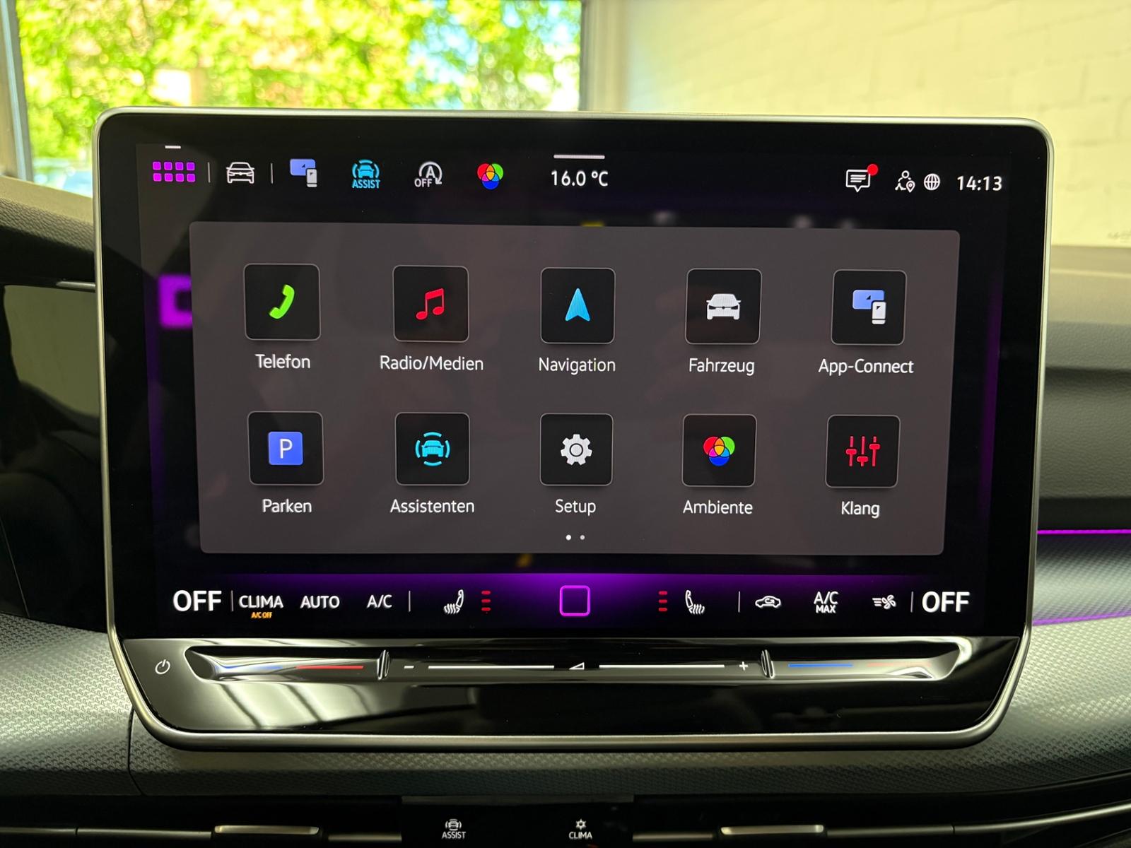 Volkswagen Golf VIII Variant GOAL 1.5 eTSI DSG Navi AHK Kam
