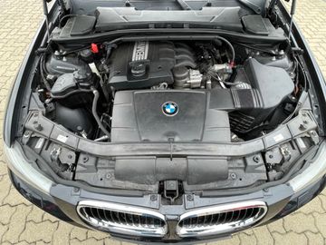 BMW 318 - 12