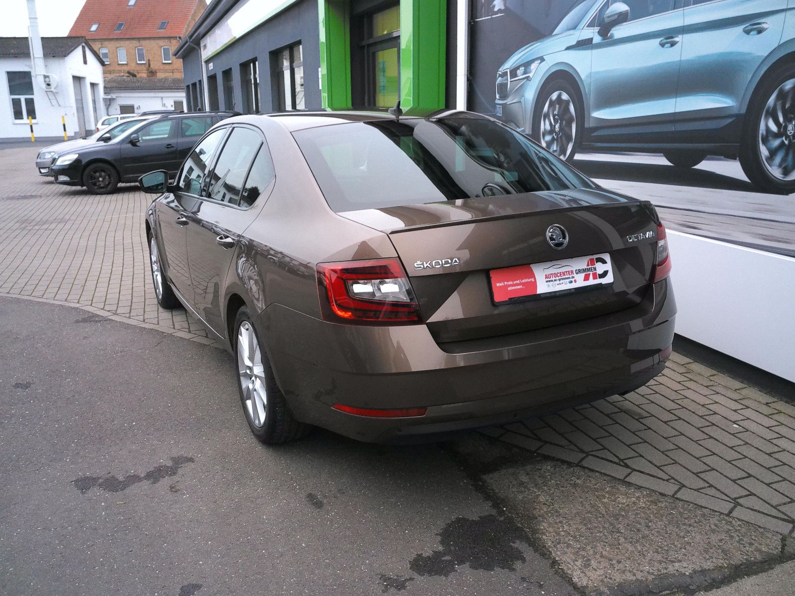 Fahrzeugabbildung SKODA Octavia Lim. Clever 1.5 TSI LED Navi M6