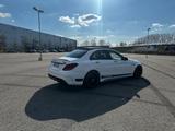 Mercedes-Benz C 63 AMG Mercedes-AMG C 63 S Mercedes-AMG S - Mercedes-Benz C 63 AMG: Weiß