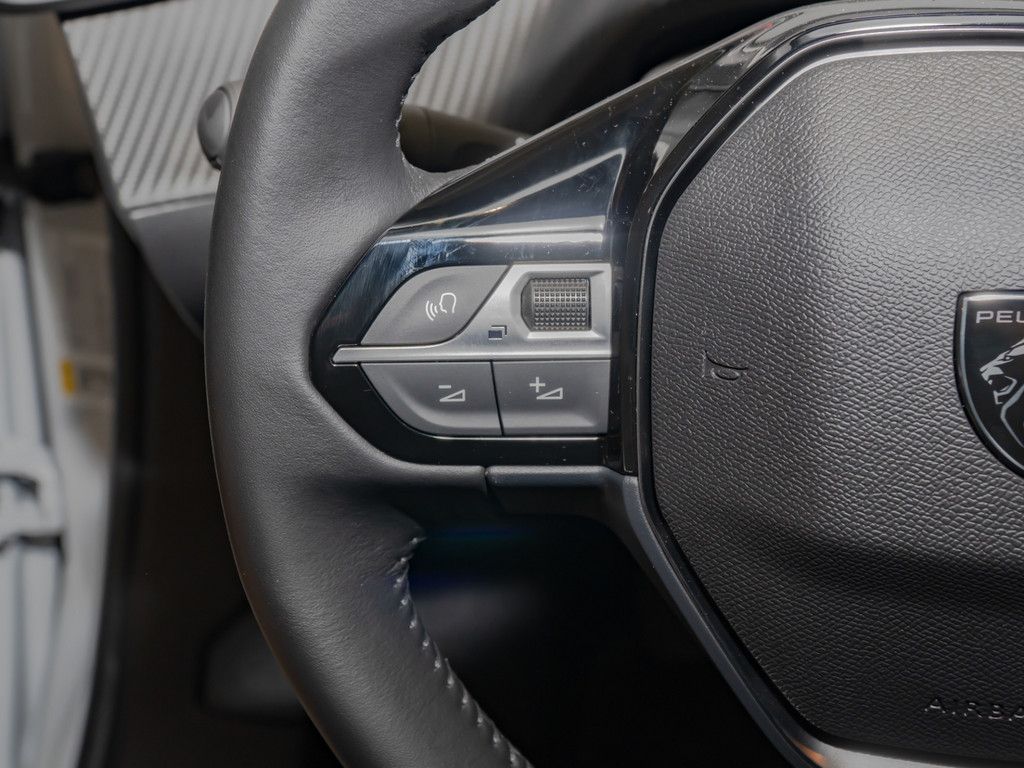 Peugeot 2008 - Bild 14