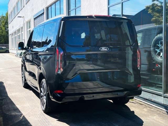 Ford Tourneo Custom Bus 320 L1 Tourneo Titanium X AWD