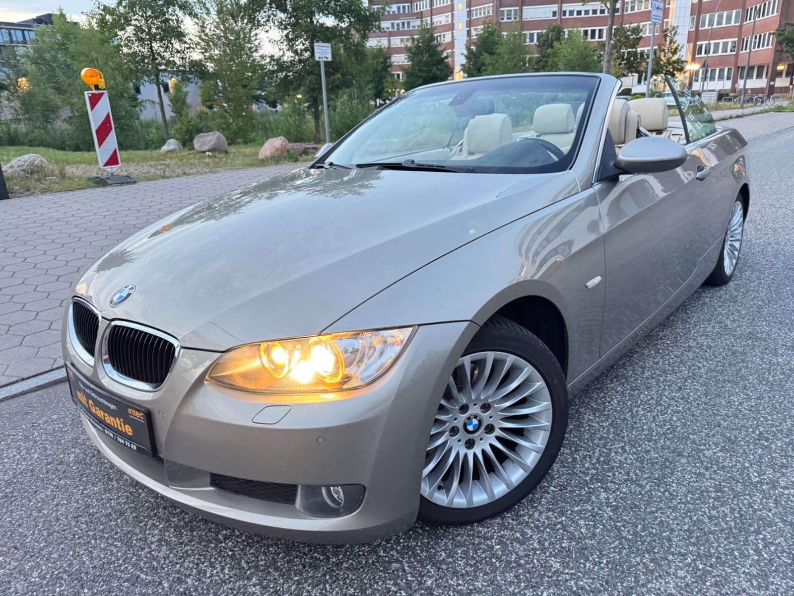 BMW BMW 320 Cabrio 320 i Klima vollleder