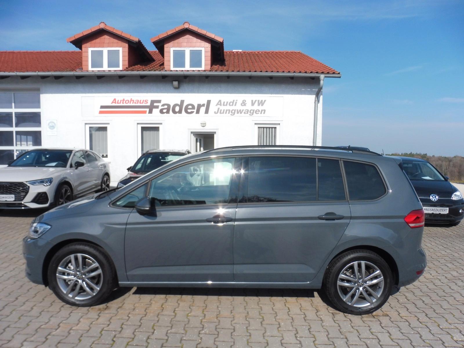 Volkswagen Touran 1.5TSI DSG Comfortline/ACC/LED/el.Heck/22