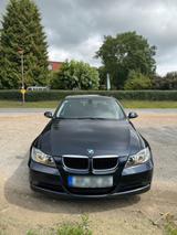 BMW 318i / AUTOMATIK / ERSTE HAND / 145.00... - BMW 318: 3er 318i