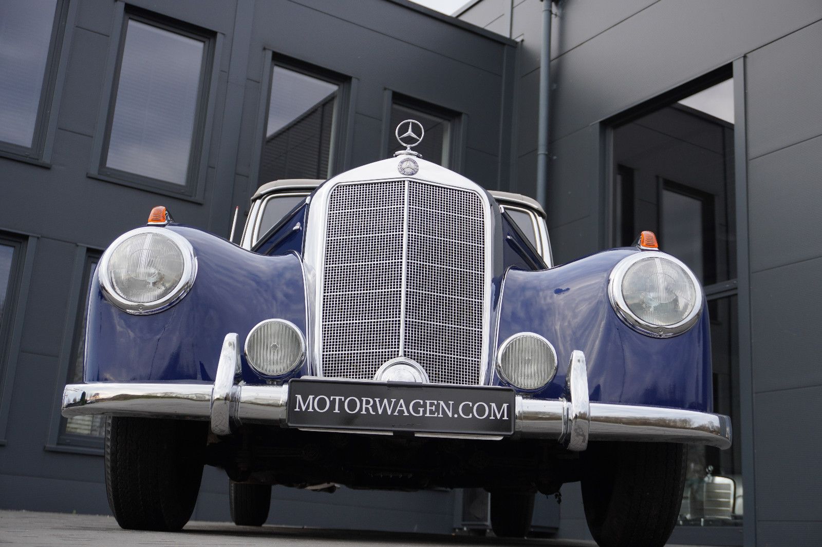 Fahrzeugabbildung Mercedes-Benz 220 A Cabriolet