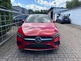 Mercedes-Benz A 220 4Matic AMG VOLL LED MEMORY ACC PANO AHK - rote Mercedes-Benz A 220