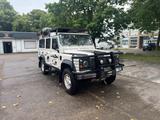 Land Rover Defender*2.5-TDI*Wohnmobil-Umbau*Kamera*SHZ*Zelt - Land Rover Defender: Allradantrieb, TDI