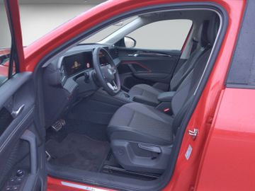 Volkswagen Tiguan - 11