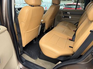 Land-Rover Discovery - 9