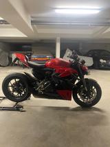 Ducati Streetfighter V2 + jede Menge Zubehör  - DUCATI ST2