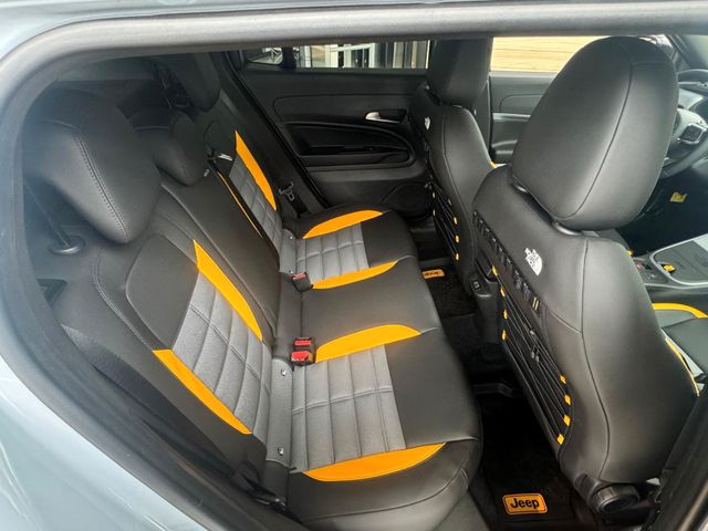 JEEP Avenger The North Face Mild-Hybrid 4xe