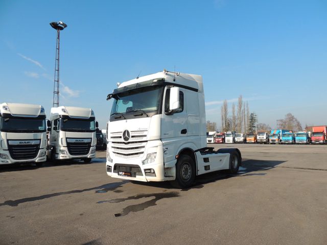 Mercedes-Benz 1853 Actros (2x)