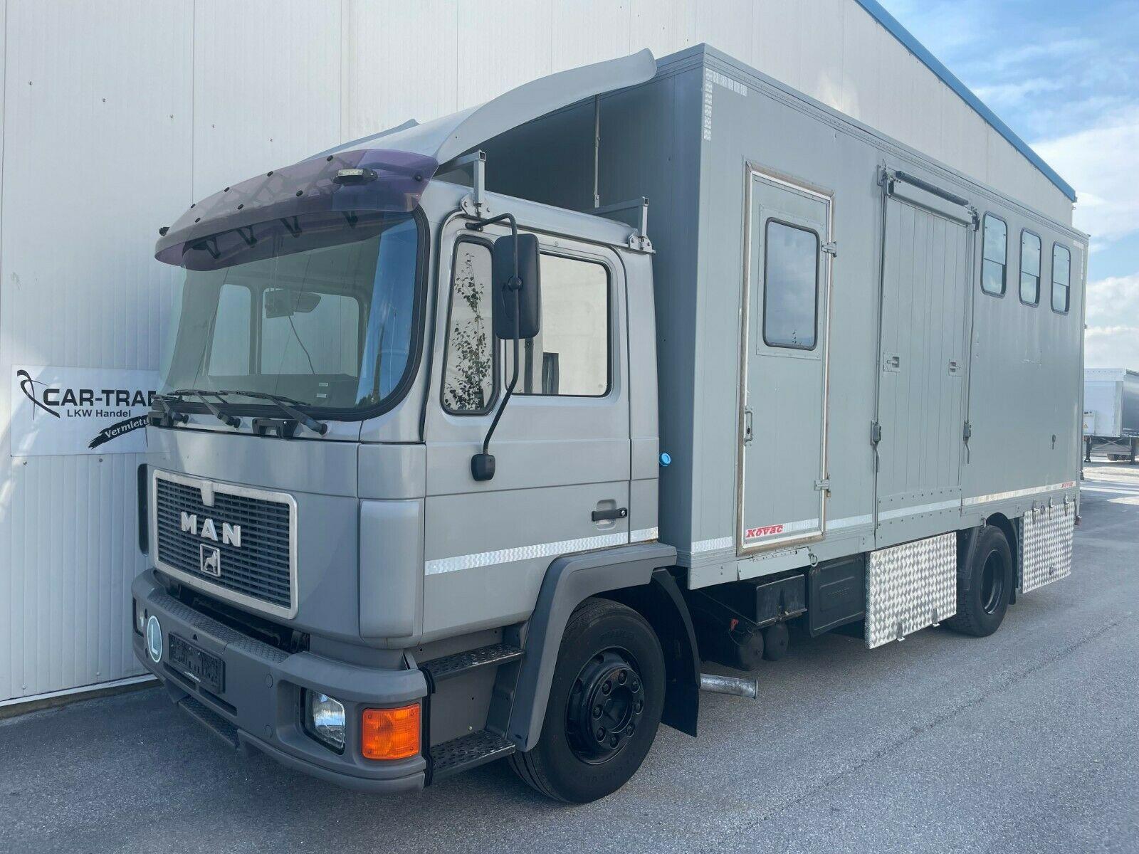 MAN 12.192 Pferdetransporter