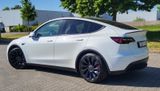 Tesla Model Y Performance Dual Motor AWD 8Fach-bereift - Tesla Gebrauchtwagen Bremen
