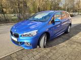 BMW 220 Active Tourer 220i M Sport M Sport - blaue BMW 220 Active Tourer