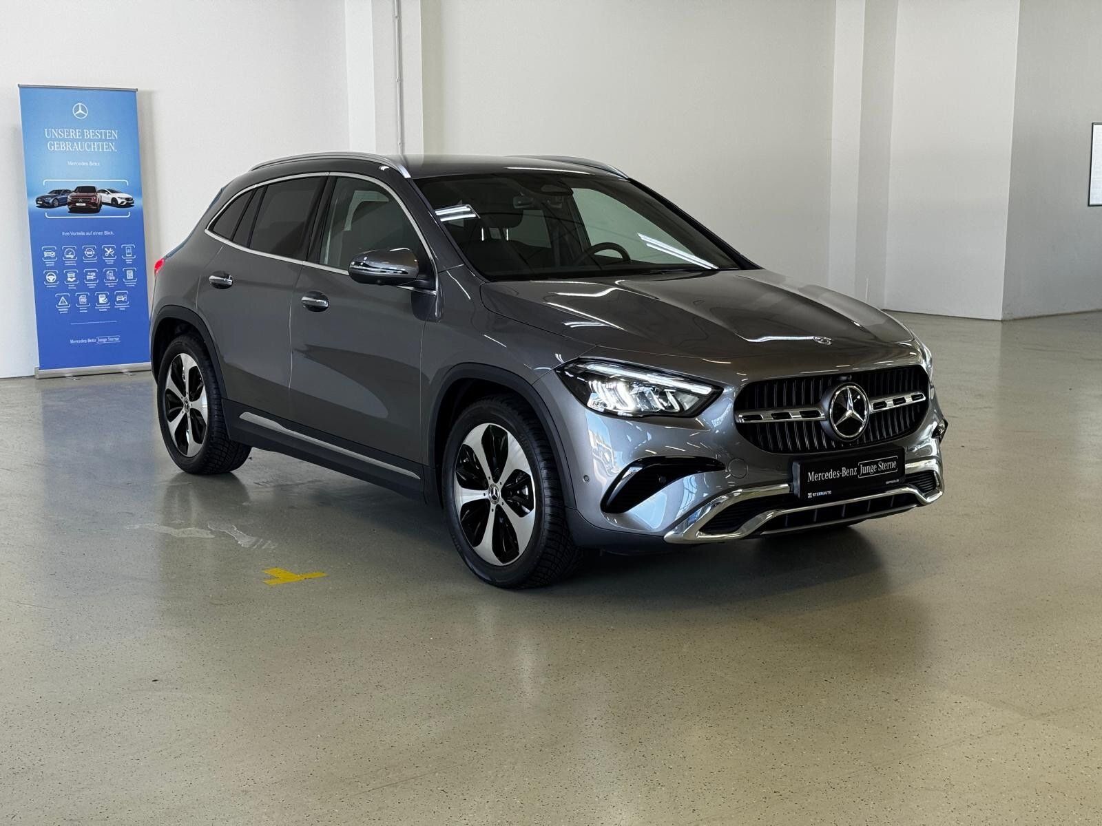 Mercedes-Benz GLA 200 Prog Adv Distr 360 Cam Spur AHK WinterP imagem 3