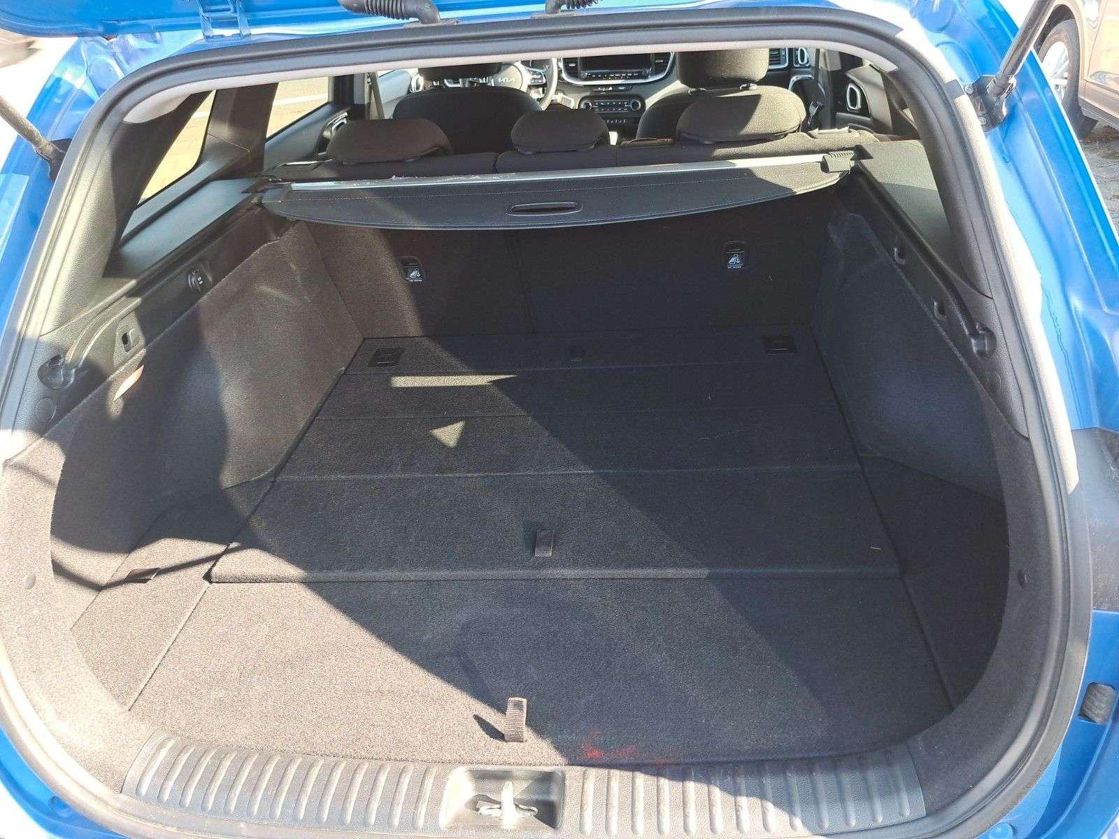 Kia Ceed SW / cee d SW Sportswagon