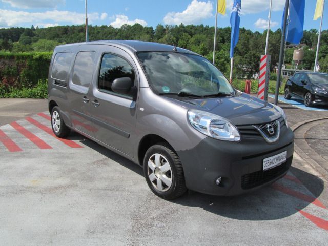 Nissan NV250