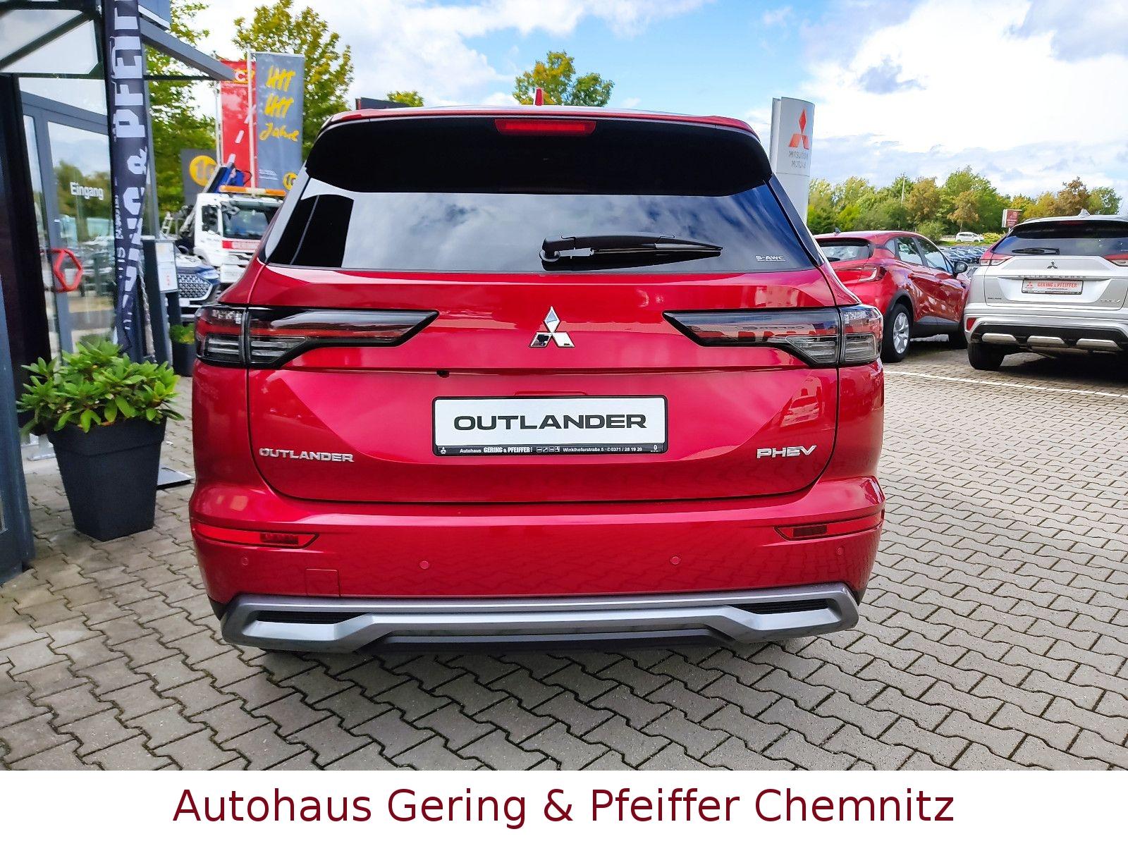 Mitsubishi Outlander PHEV Plug-in Hybrid Intro Edition