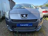 Peugeot 5008 Premium Automatik 7 sitzer - Peugeot 5008 Premium mit Diesel-Antrieb