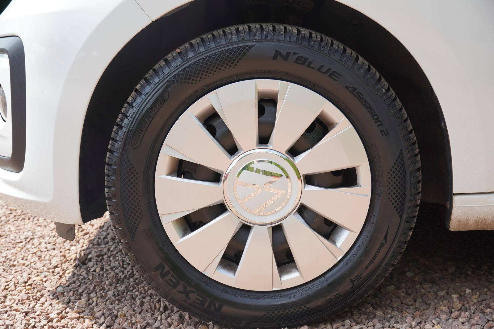 Volkswagen Up 1.0 Active Tempomat Kamera Klima Sitzheizung, миниатюра 29