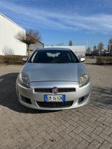 Fiat Bravo 1.4 16V Easy Easy - Benzin + LPG, 66 kW (c - Fiat Bravo: Easy