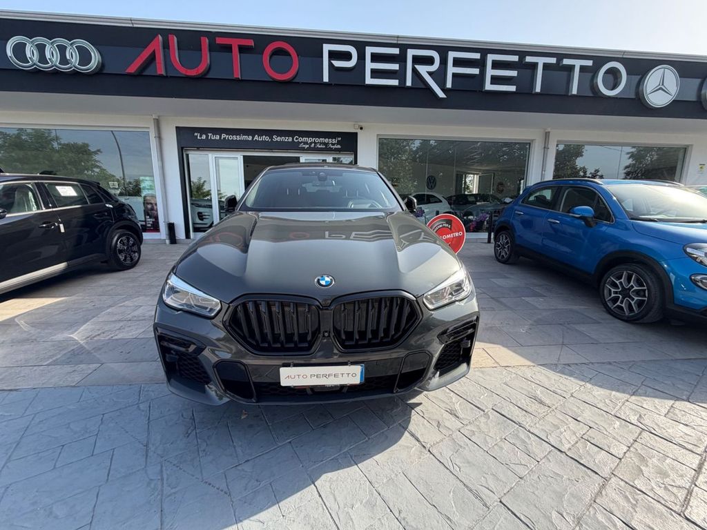 Image of BMW X6