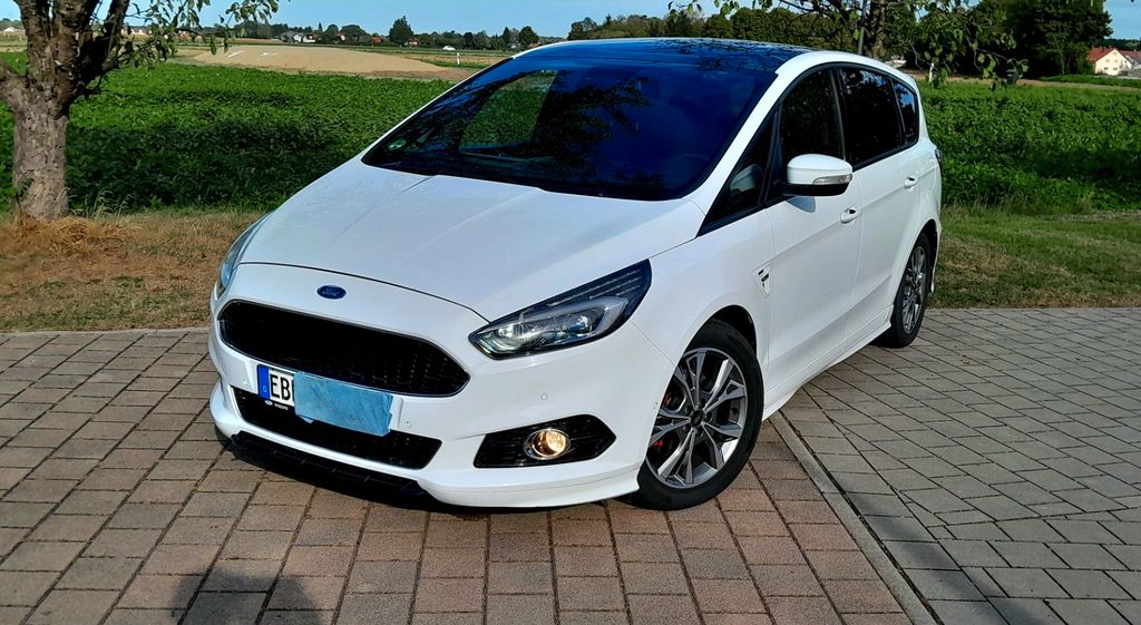 Image of Ford S-Max