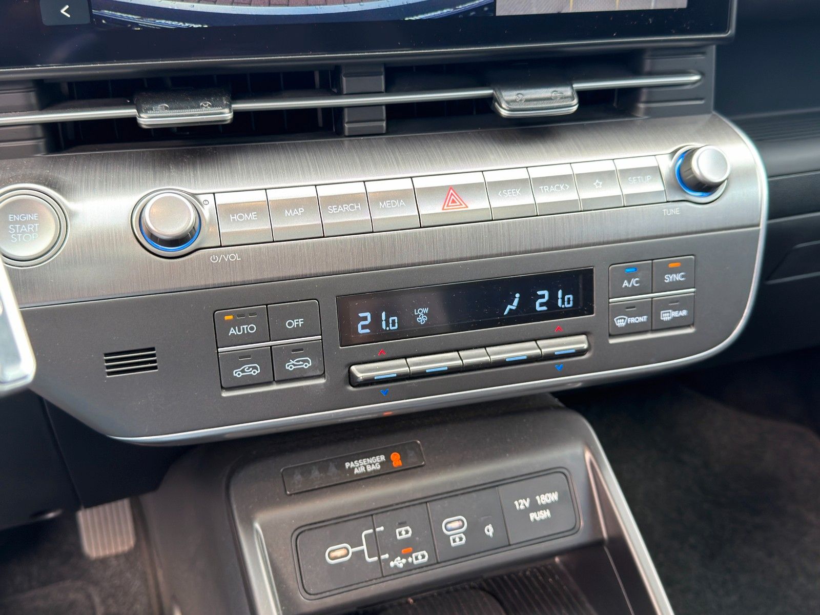 Fahrzeugabbildung Hyundai KONA 1.0 T-GDI Prime *Allwetter*ACC*LED*BOSE*360