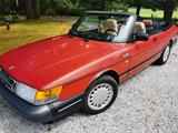 Saab 900 - rote Saab 900