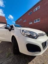 Kia Rio 1.2 Attract 