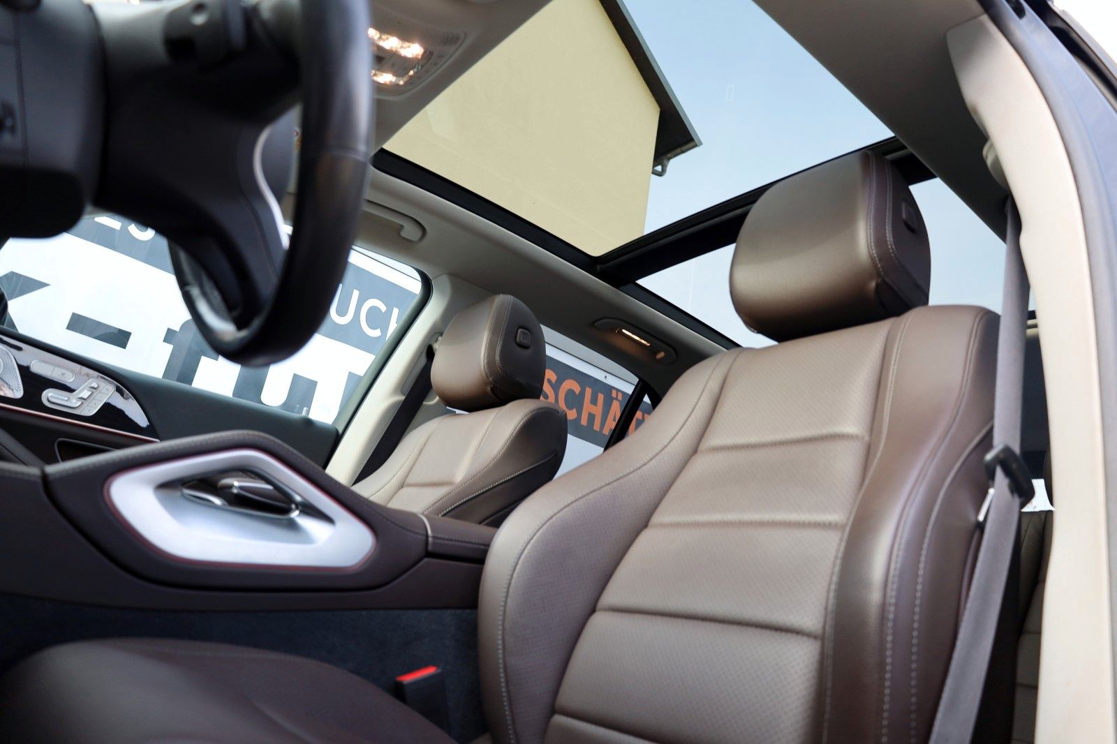 Fahrzeugabbildung Mercedes-Benz GLE 350de 4M ,Navi,Panorama,360°,Memory,Burmest.