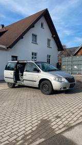 Chrysler Voyager / TÜV neu  - gebrauchte Chrysler Voyager aus dem Jahr 2005