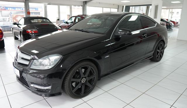 Mercedes-Benz C350 Coupe *AMG*Automatik*Standheizung*