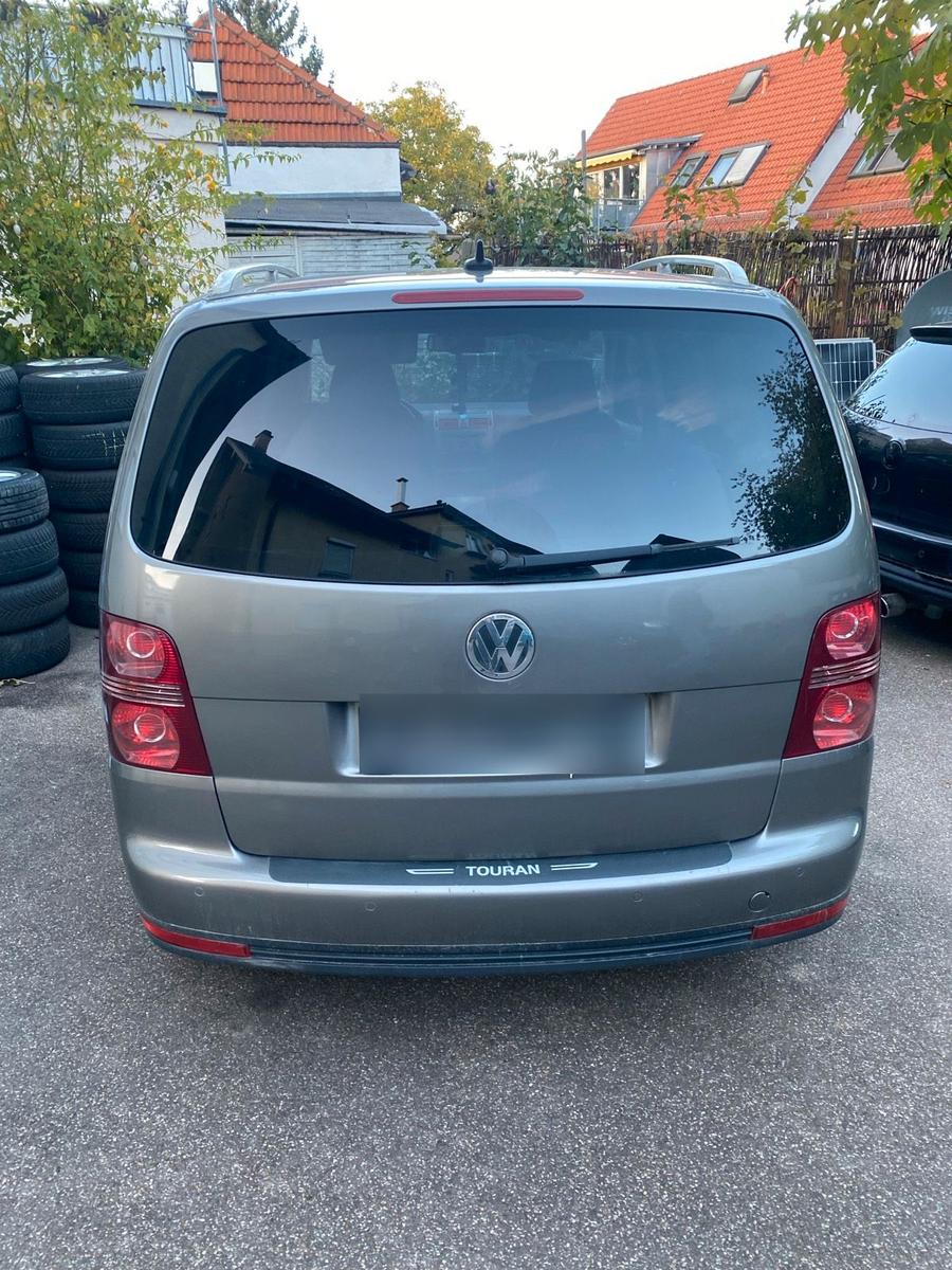 Volkswagen  2007 — вигляд ззаду