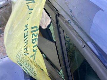 Fahrzeugabbildung Volkswagen Golf VIII Variant 2.0 TDI Life UNFALL!