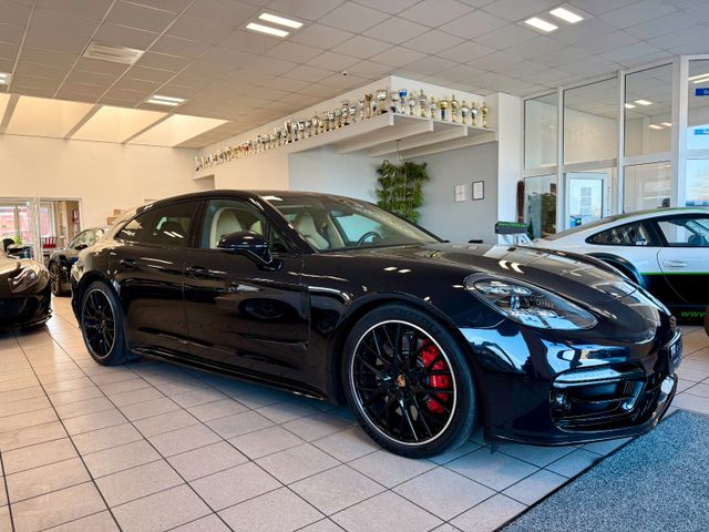 Porsche Panamera Sport Turismo 4S E-Hybrid SportDesign