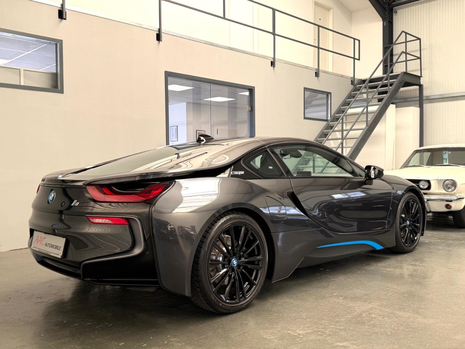 BMW i8 Coupe/Navi/Cam/Vollleder/Standheizung/360°