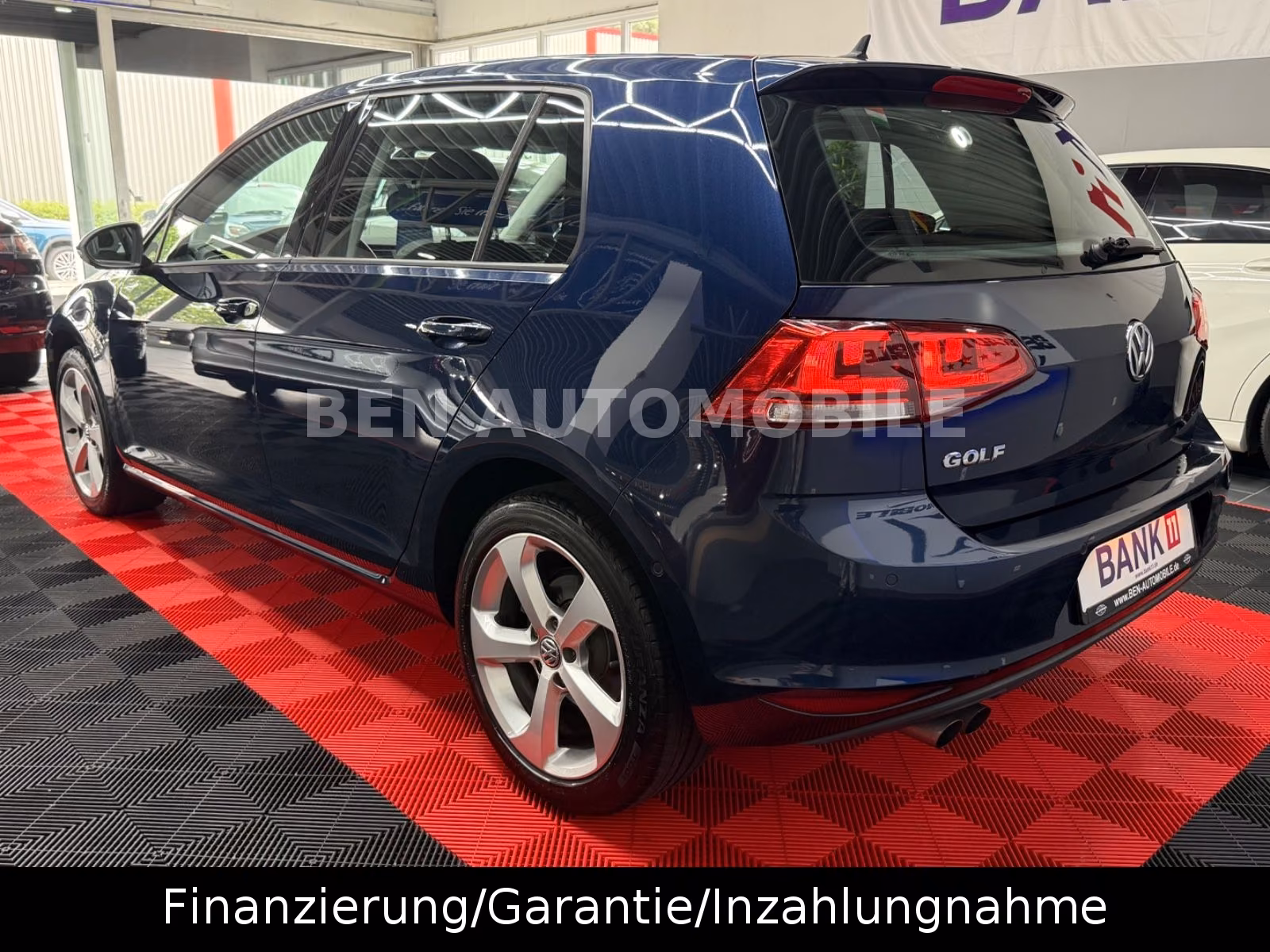 Volkswagen Golf VII Lim. 2.0 TDI Highline BMT PANO*NAVI*PDC