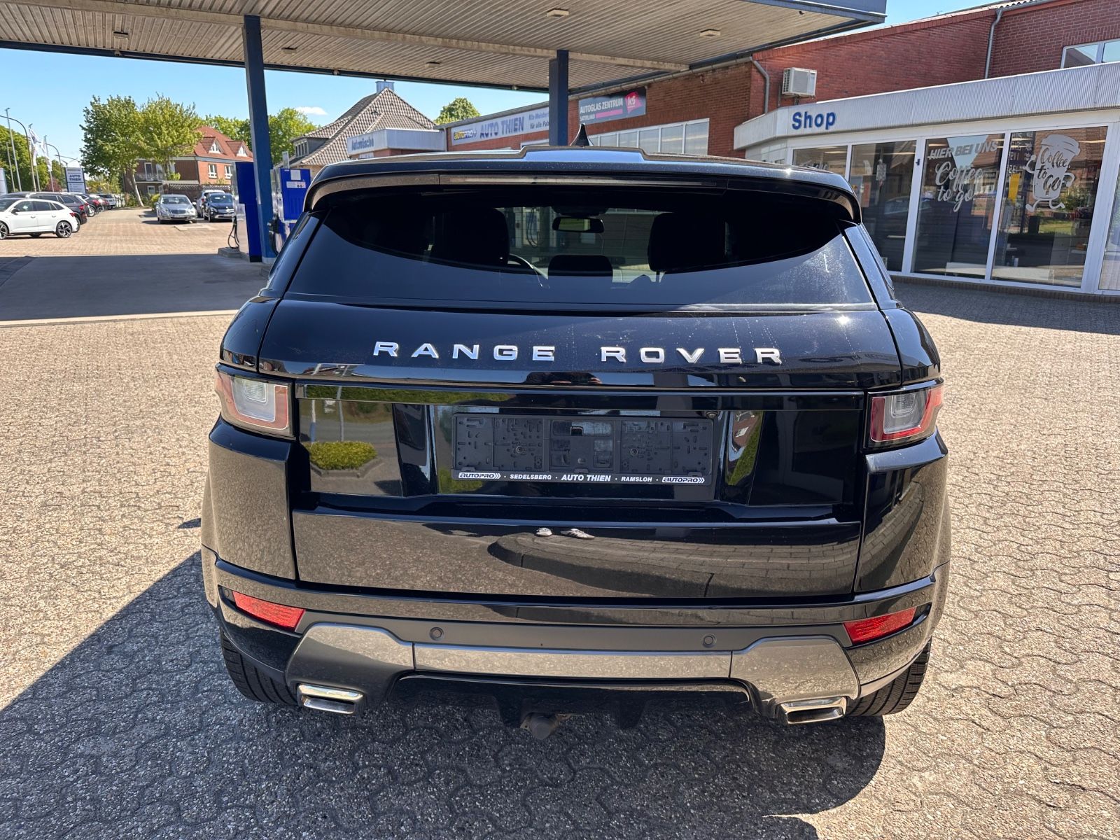 Fahrzeugabbildung Land Rover Range Rover Evoque 230 SD4 HSE Dynamic AHK/SOUND