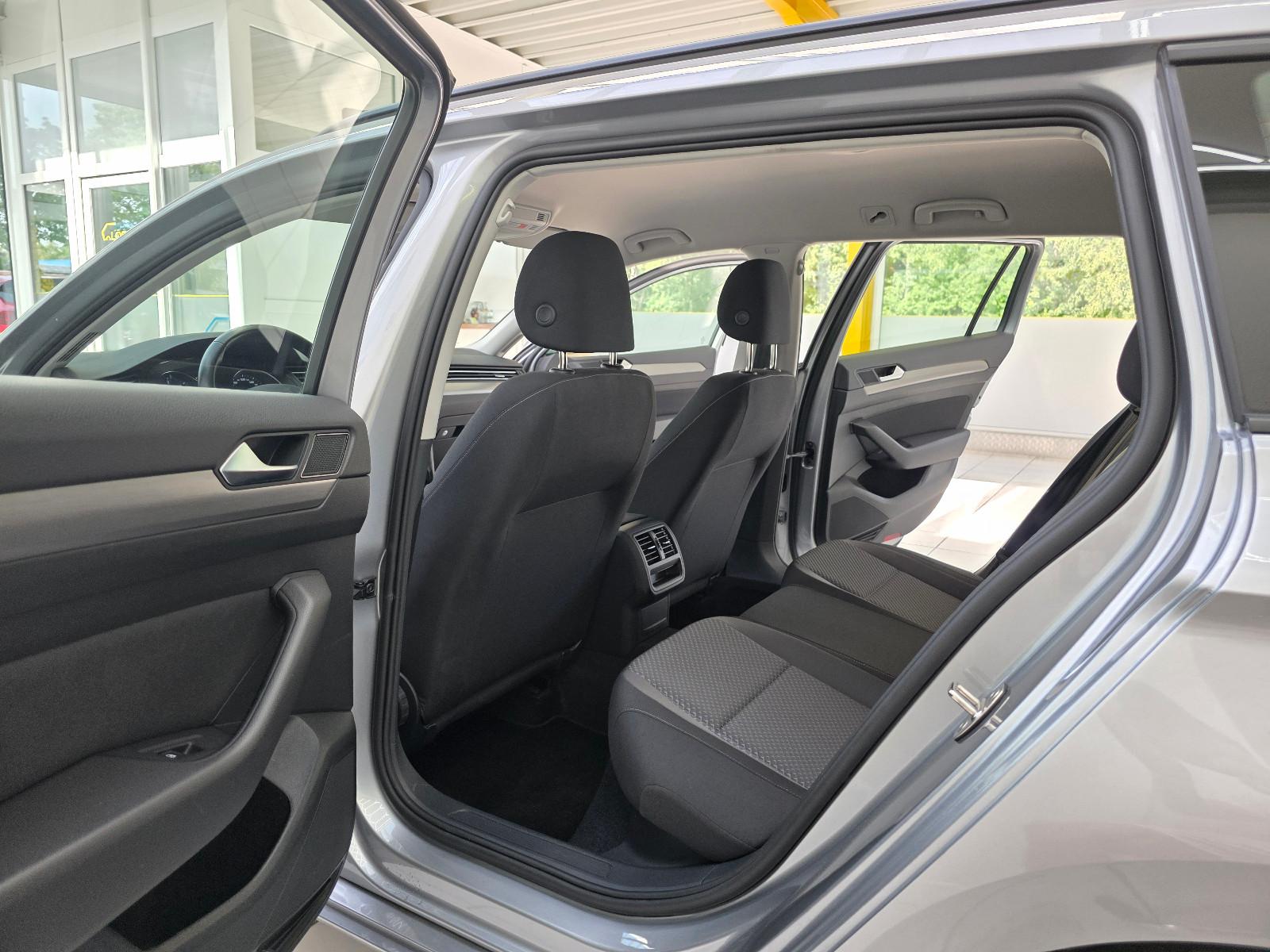 Volkswagen Passat Navi Rückfahrkamera App-Connect, миниатюра 12