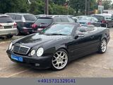 Mercedes-Benz CLK 320 AVANTGARDE Cabrio Automatik Leder PDC SH - Mercedes-Benz CLK 320 Gebrauchtwagen in Berlin