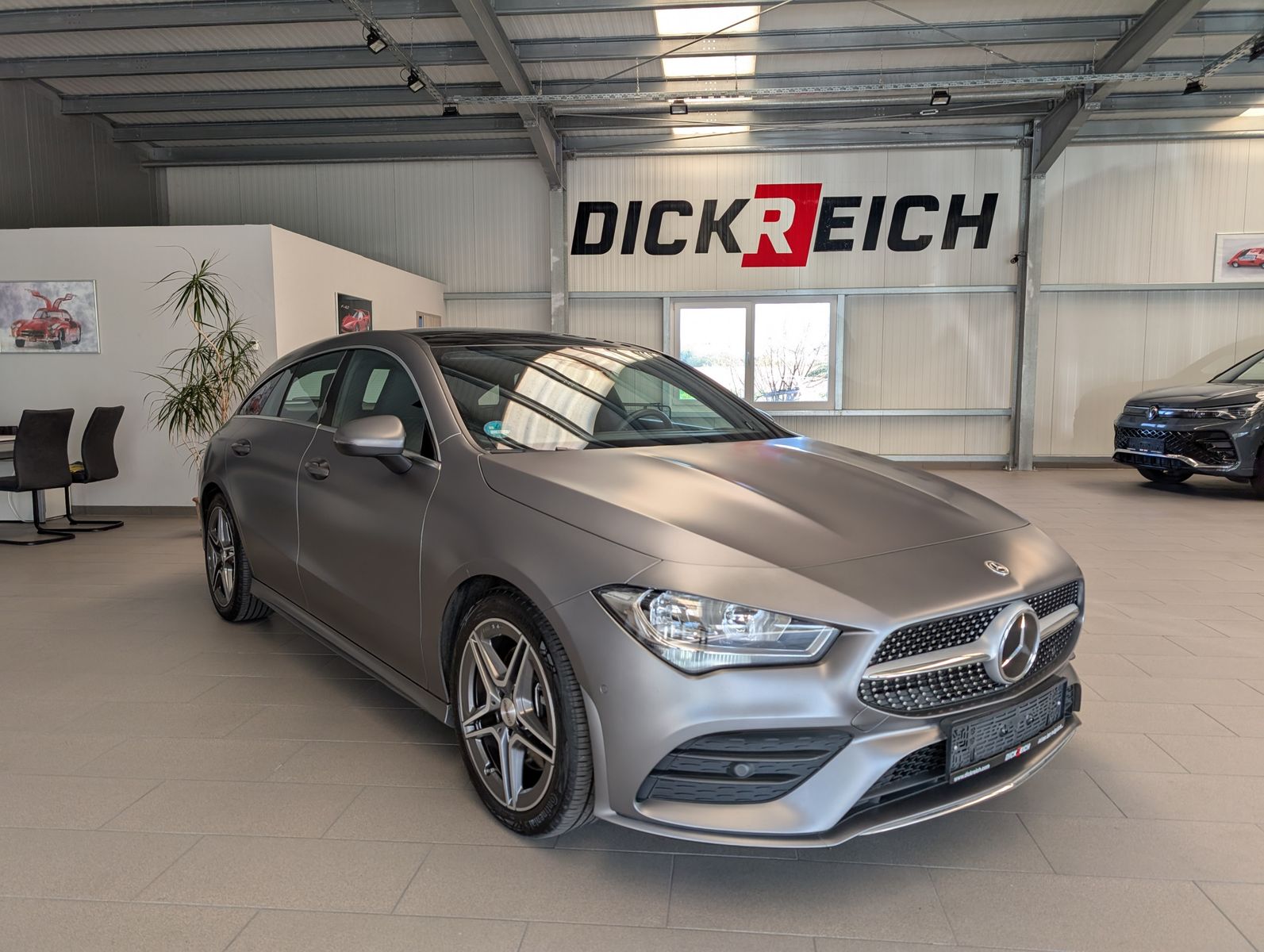 Fahrzeugabbildung Mercedes-Benz CLA 250 SB Dinamica AMG-Line MBux Cam ACC Pano
