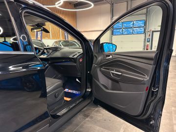 Ford Kuga Titanium *1. Hand*Klima*SHZ*Bluetooth*PDC*