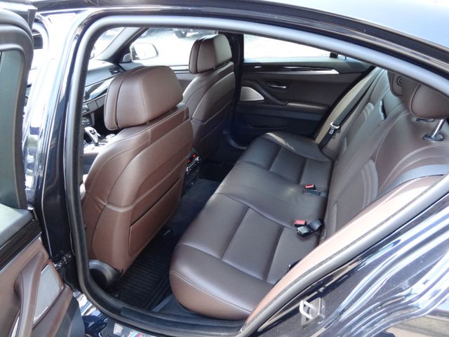 Fahrzeugabbildung BMW 535i xDrive/M-Paket/1.Hd/HUD/GSD/Soft/StH/