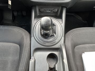 KIA Sportage - 12