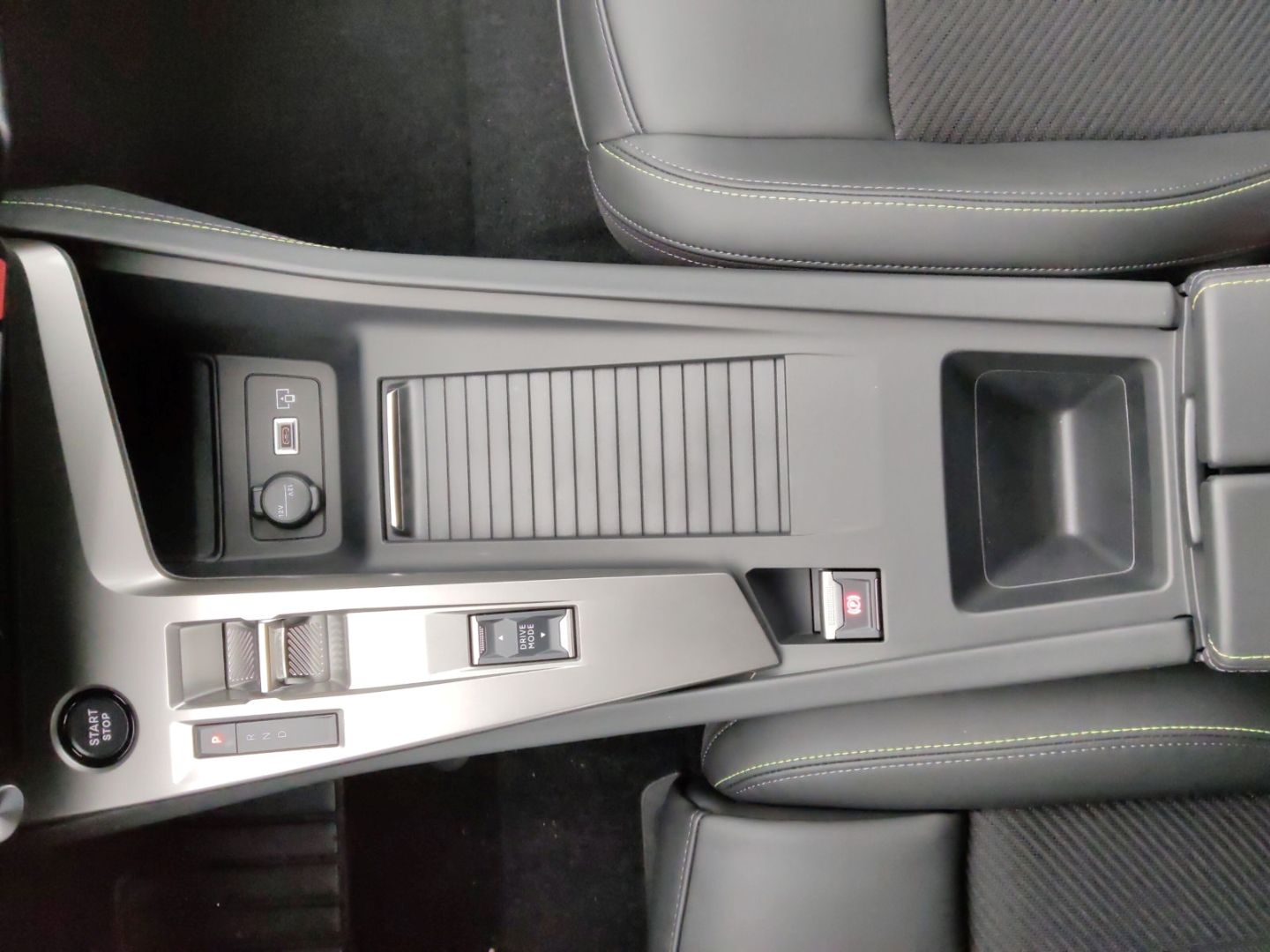 Peugeot 308 - Bild 27