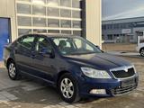 Skoda Octavia Lim. Elegance 1.8 TSI Euro5 Climatronic - Skoda Octavia mit Benzin-Antrieb: Limousine, 1.8