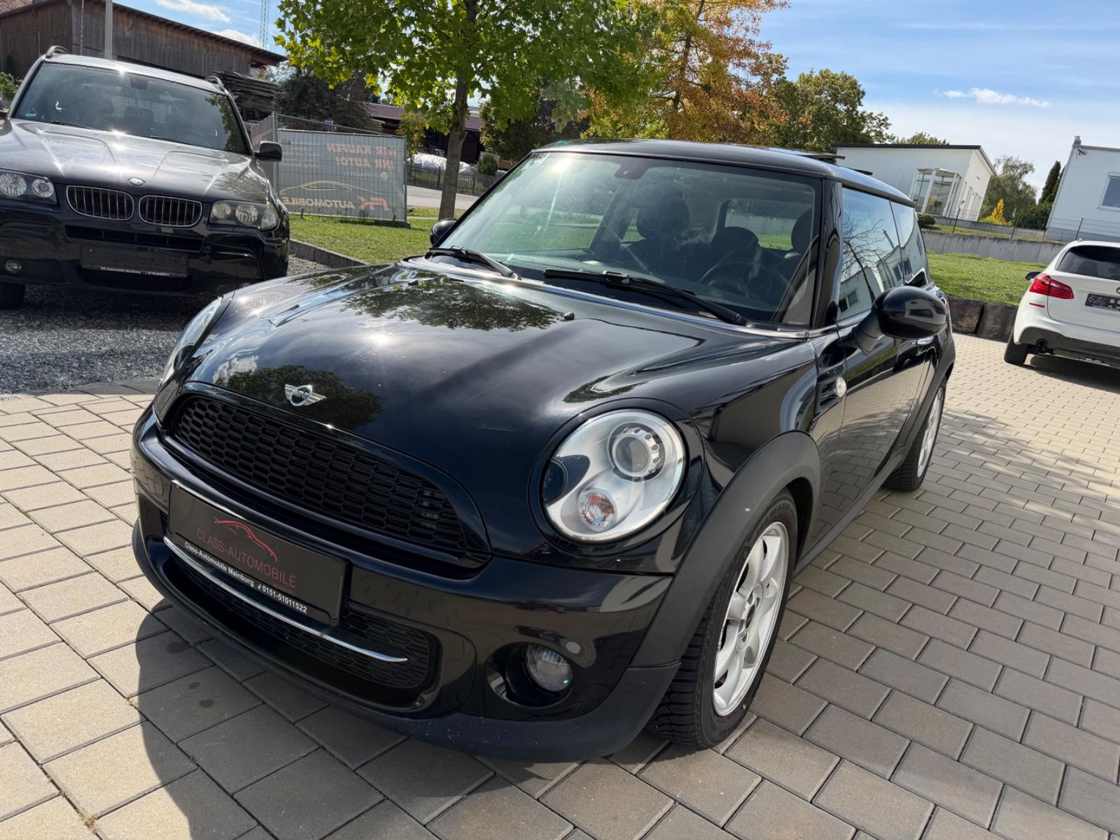 MINI Cooper D, NAVI, XENON, PANO, SHZ,PDC, SPORT